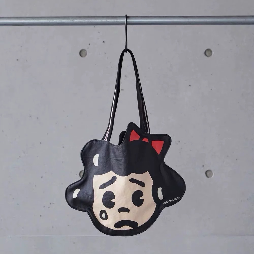 Shoulder bag